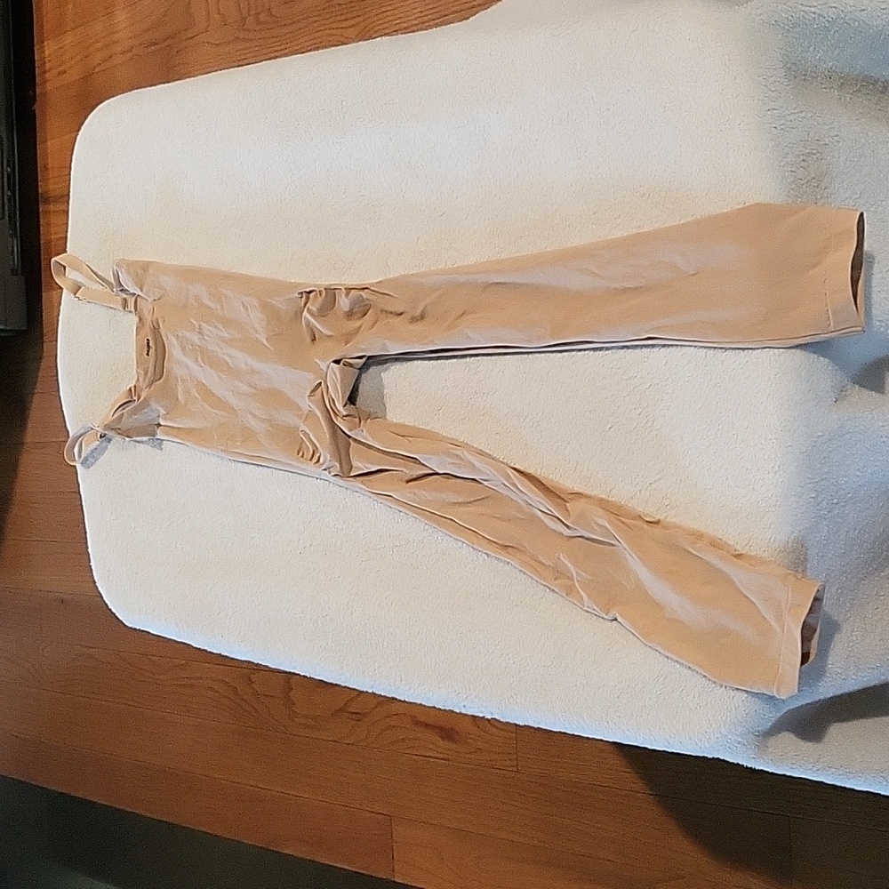SKIMS Shapewaer Size xs